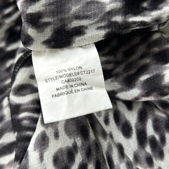 Leopard print top - Picture 4 of 7